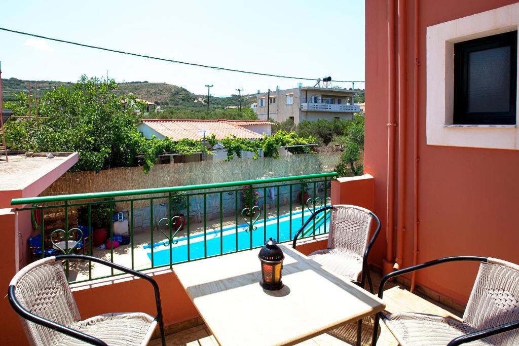 Olive Tree Apartment Kaliviani Phòng bức ảnh